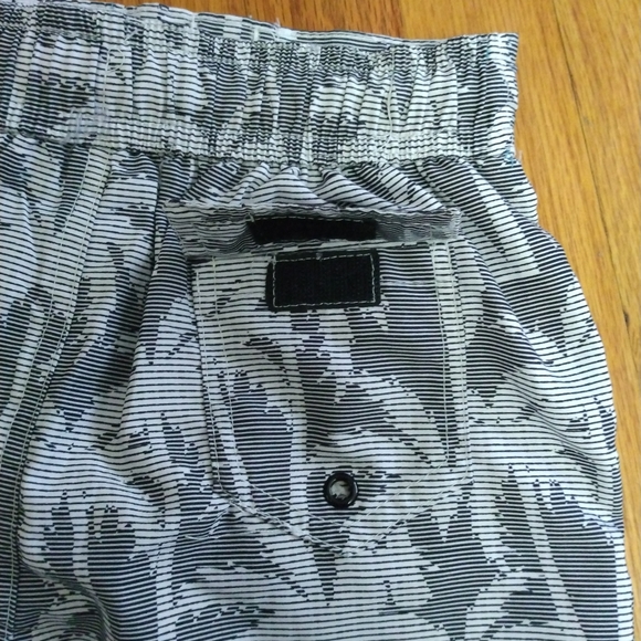 3/$10 ⭐ Boys Gray Grey Palm Tree Design Swim Trunk/ Pants/ Bottoms 6 - Picture 7 of 9